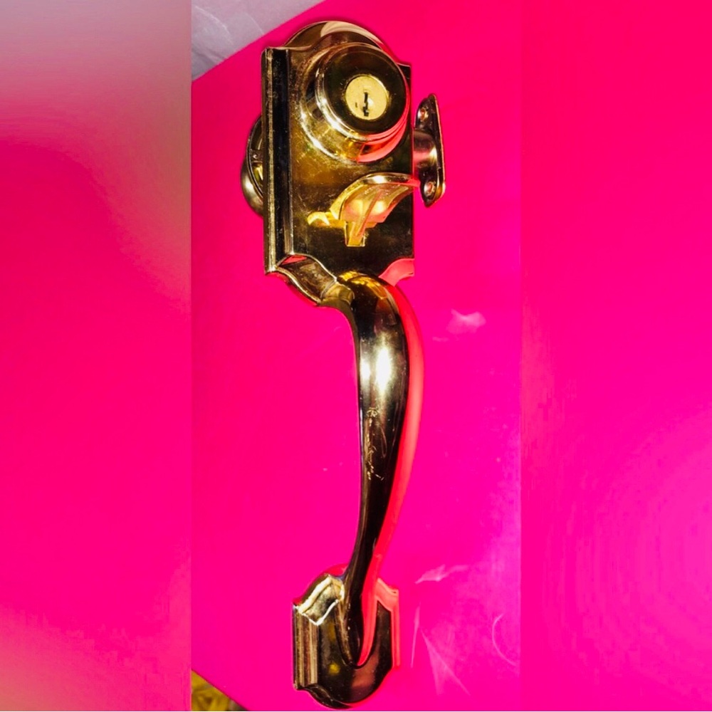 Golden Polished Brass Door Entrance Handle Lock Entrance House Key Security